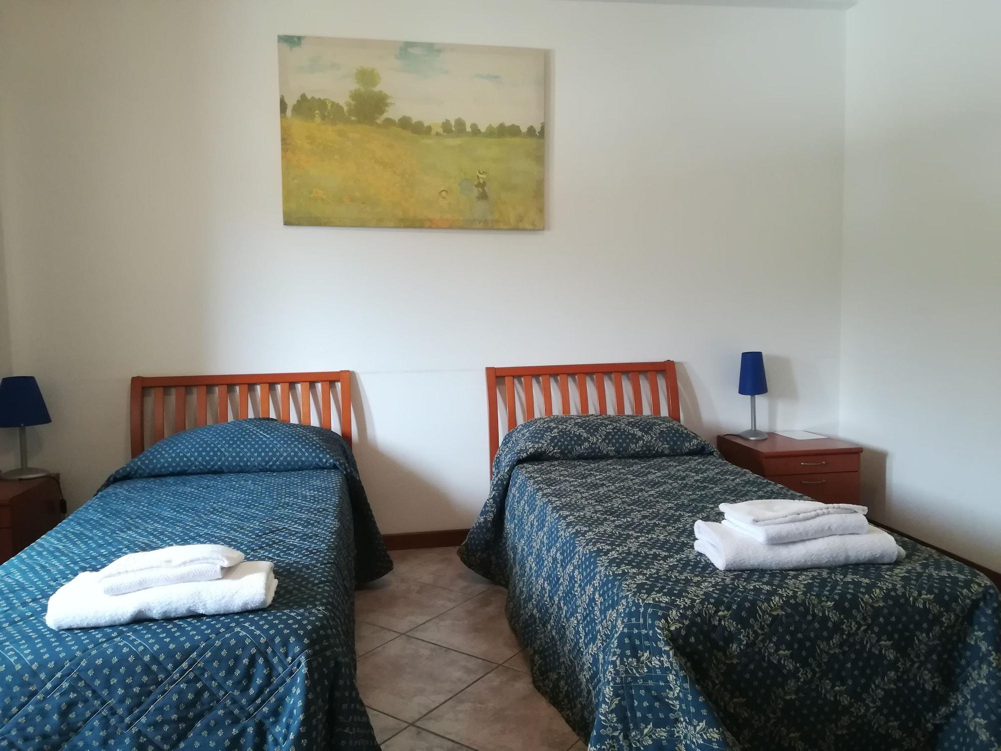 Hotel Azzurro LʼAquila Buitenkant foto